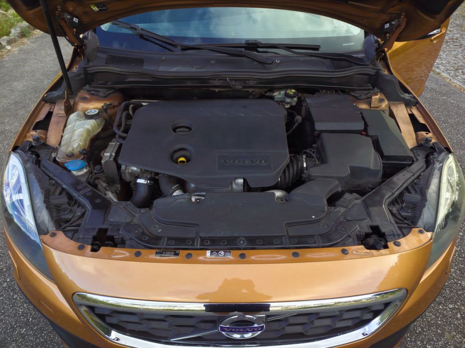 Volvo V40 D2 Cross Country