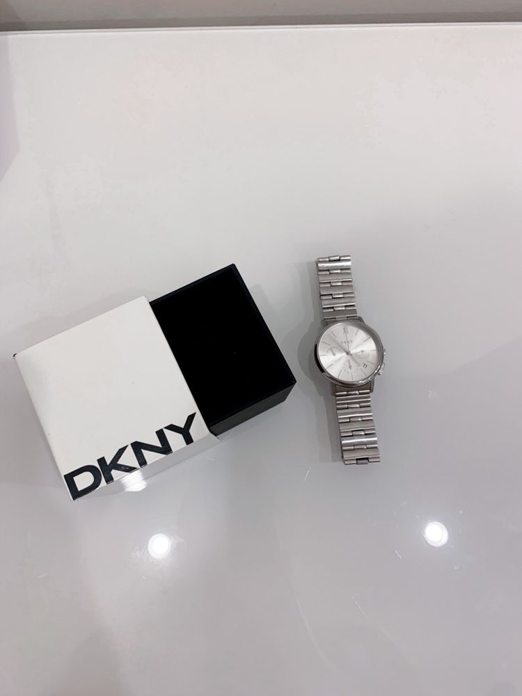 DKNY zegarek uzywany