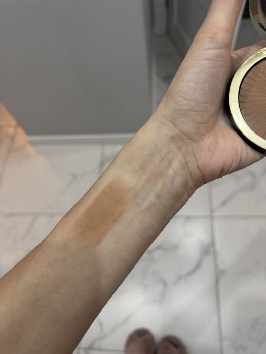 Розпродаю свою косметику