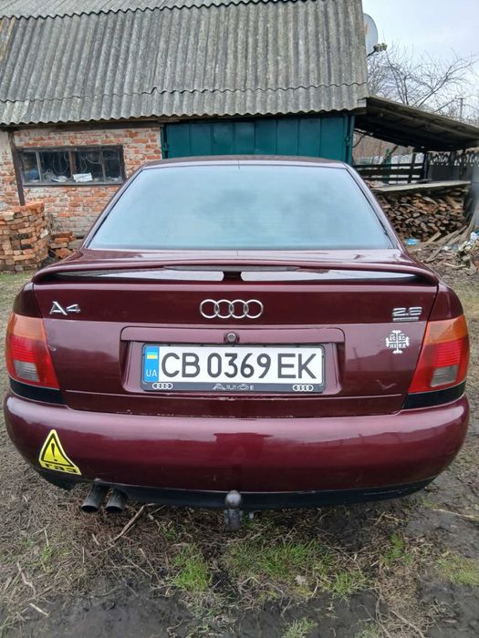 Ауди А4В5 2.6 Кватро