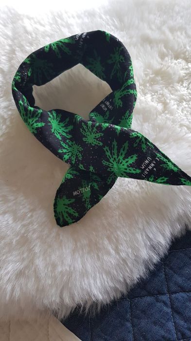 Czarna/zielona chusta bandana rock metal