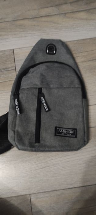 Męska torba na pierś nowa