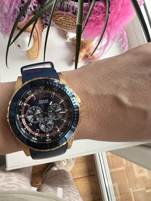 Часы мужские Guess