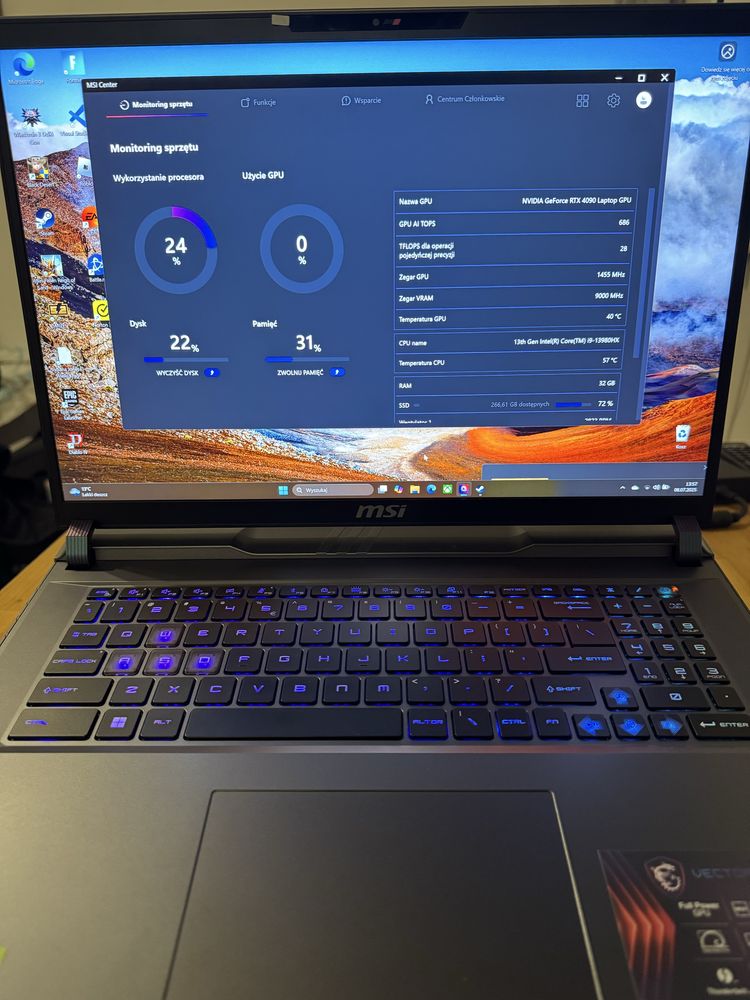Msi vector 17hx a13v rtx 4090 i9 13980hx 32gb ram zestaw premium