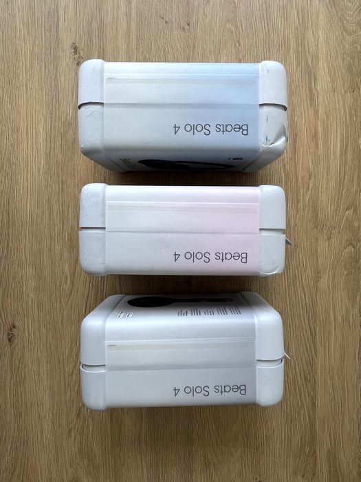 Навушники Beats Solo 4 — On-Ear Wireless Headphones оригінал NEW