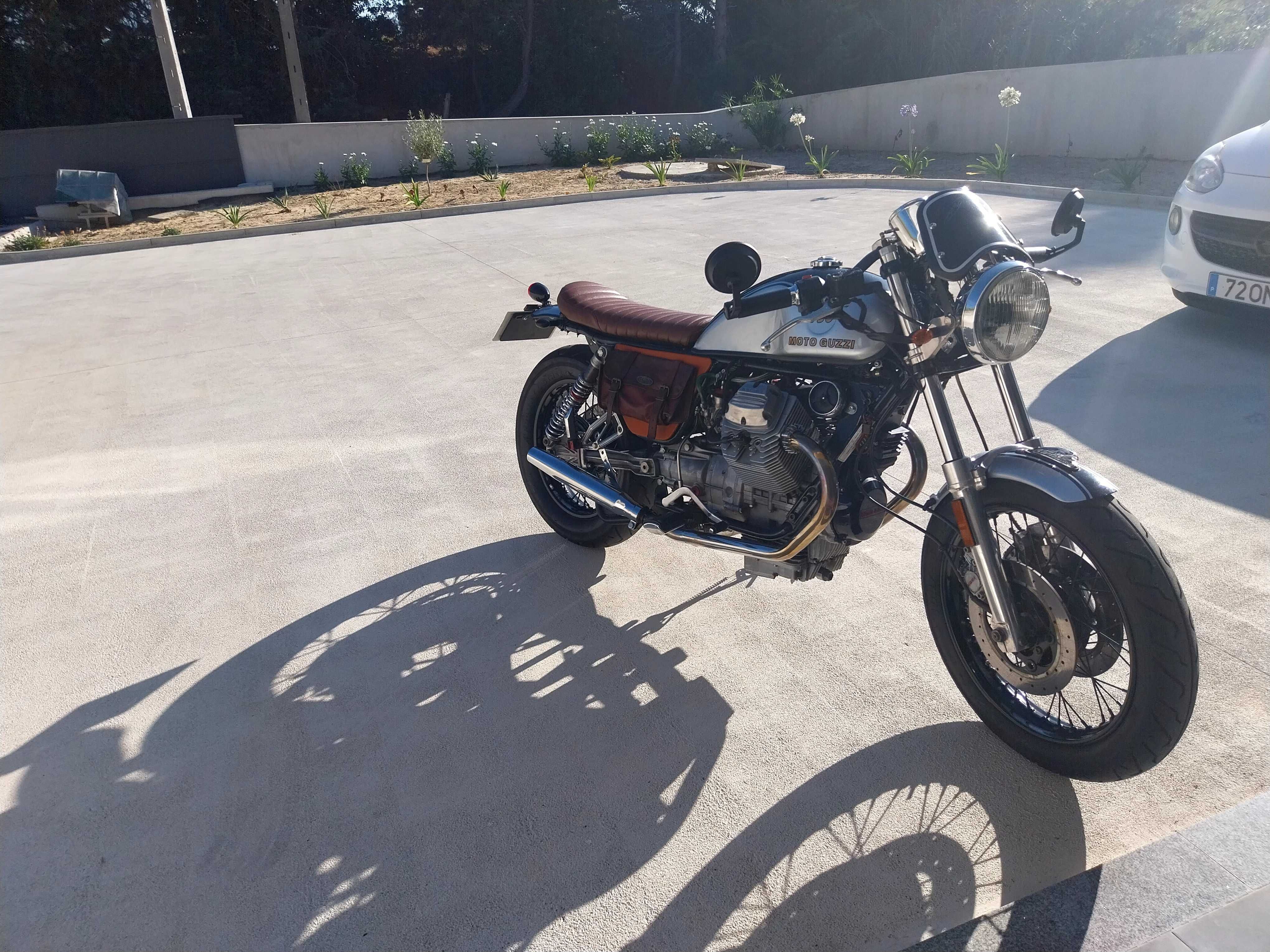 Motto Guzzi  750 Scrambler