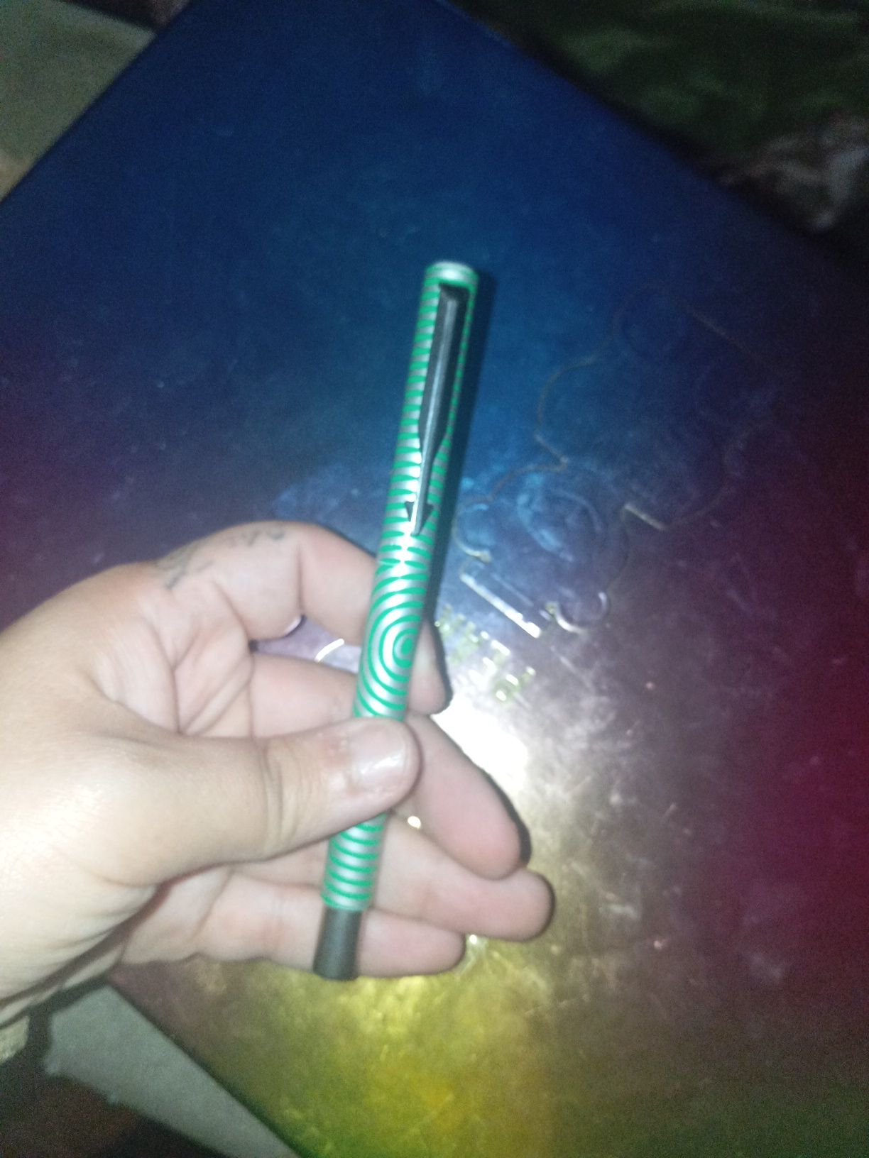 Caneta sem aparo da Parker