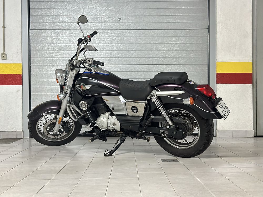 UM Comando Renegade 125 de 2018