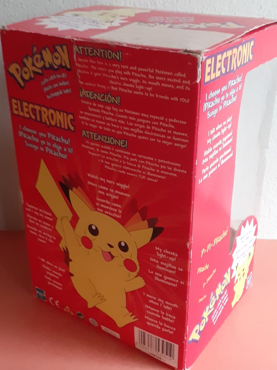 Brinquedo antigo. Electronic Pokémon. Picachu