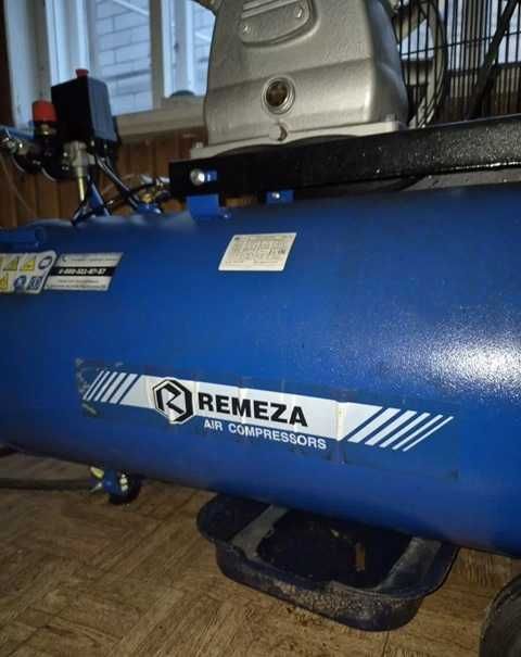 Компресор 100 літрів ресивер