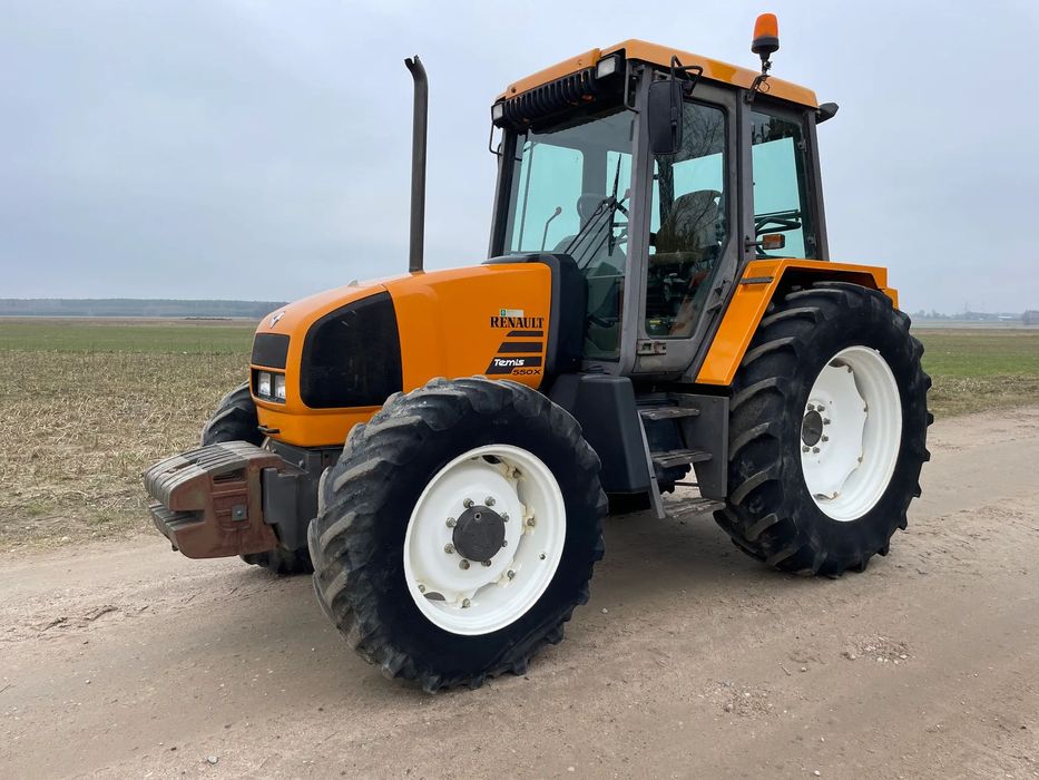 Renault Temis 550 X  Temis 4 cylindry, silnik John Deere, mechaniczny