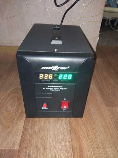 Продам Стабилизатор напряжения Maxxter 2000 ВА (MX-AVR-D2000-01)
