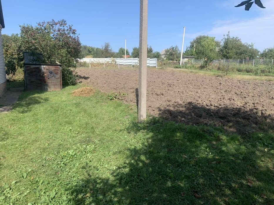 Земельна ділянка Лаврів