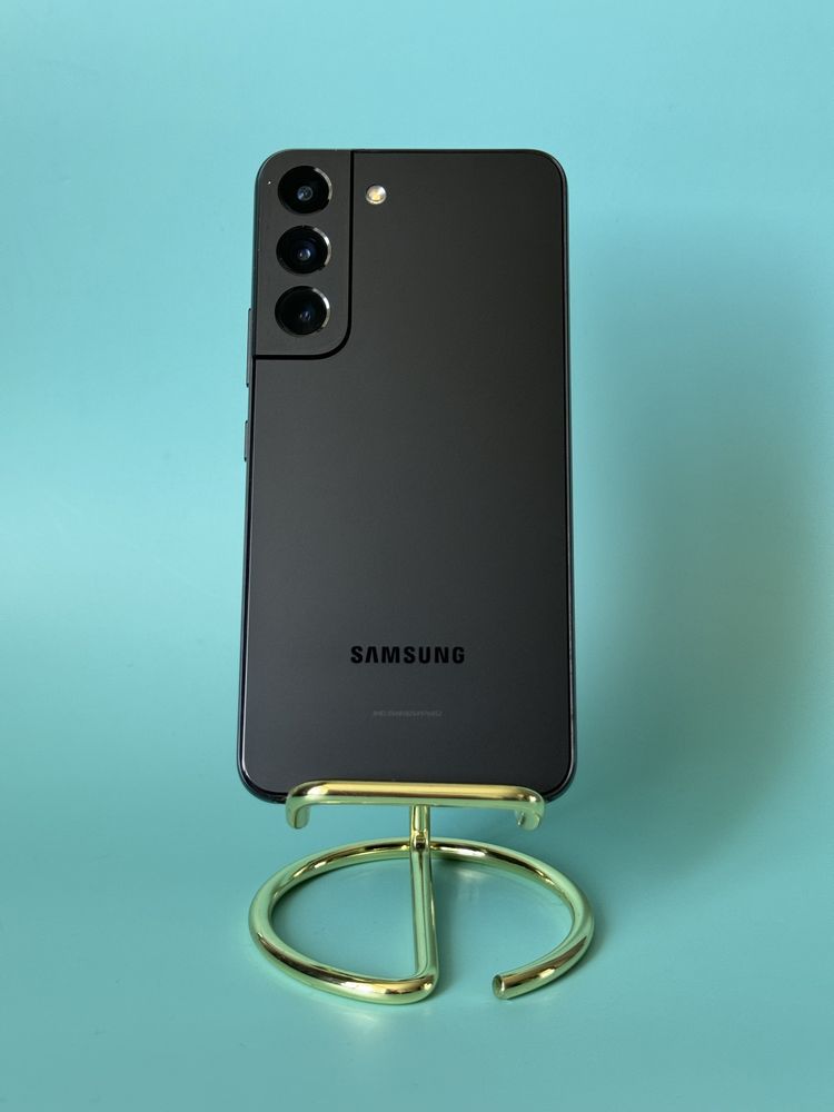 Смартфон Samsung Galaxy S22 5G 8/128GB (568)