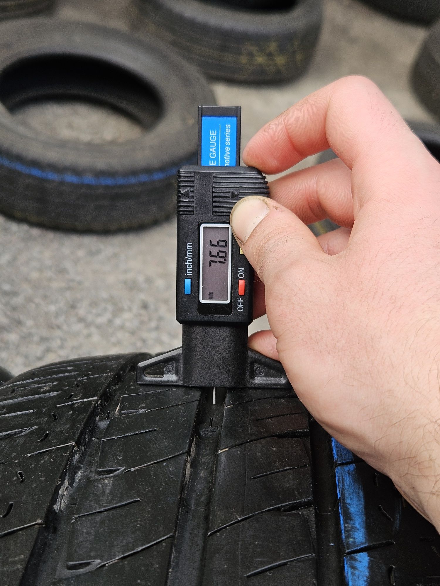 Шины БУ 225 65 R 16 C Michelin agilis комплект лето
