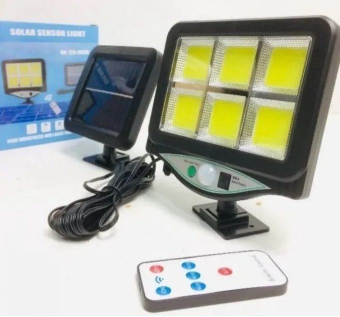 Уличный прожектор на солнечной батарее