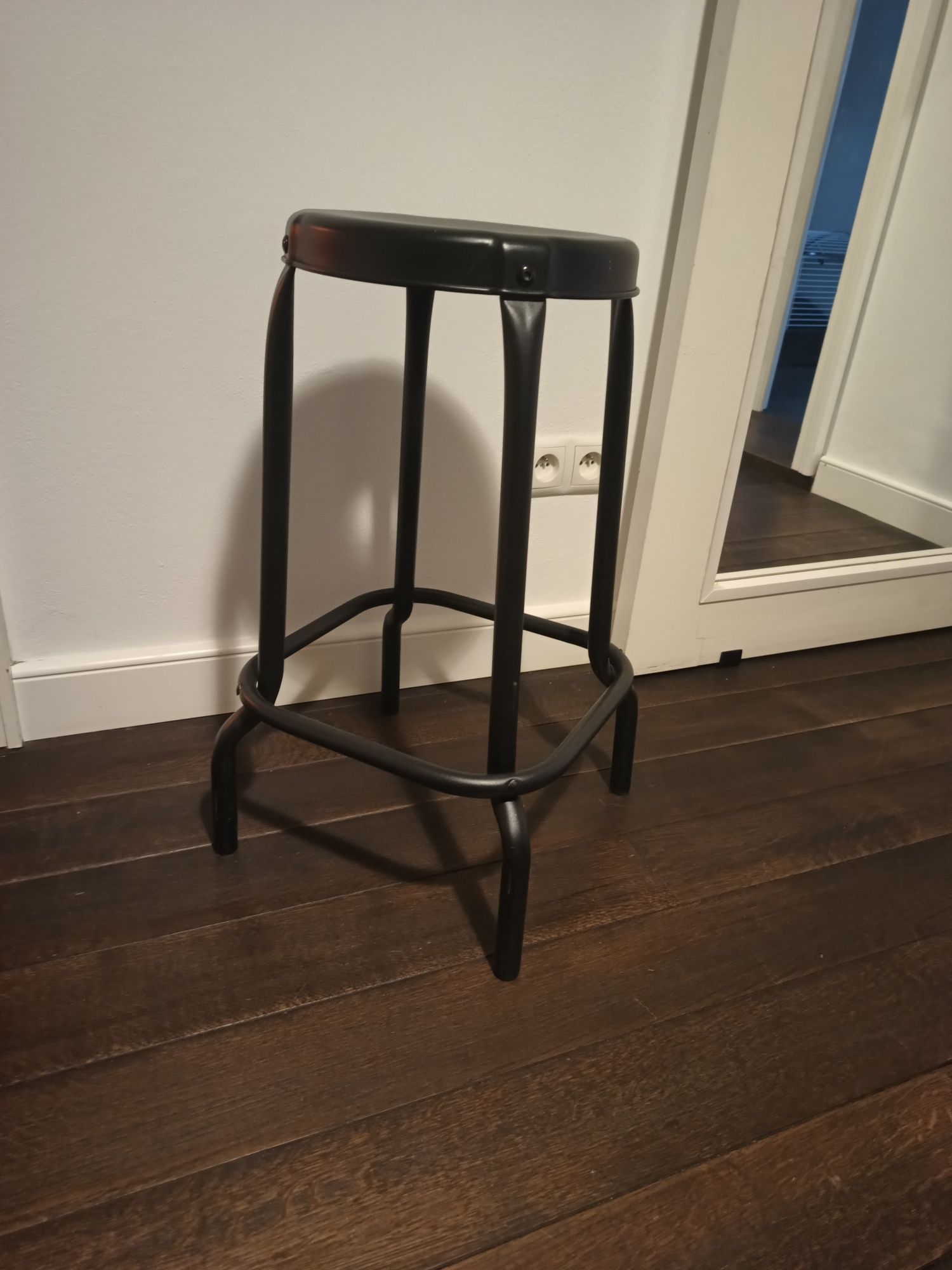 Ikea Raskog stołek barowy, hoker