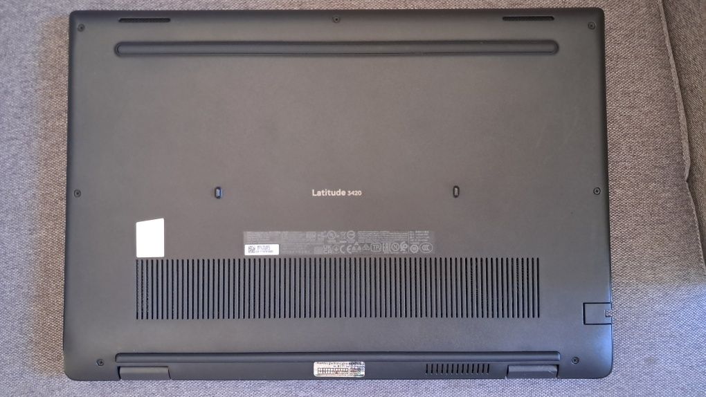 Laptop Dell 3420 Intel Core i3 stan bdb z gw. do 10.2025