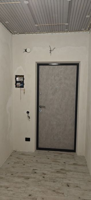 Продам квартиру 65м2 можна по спецкоштах