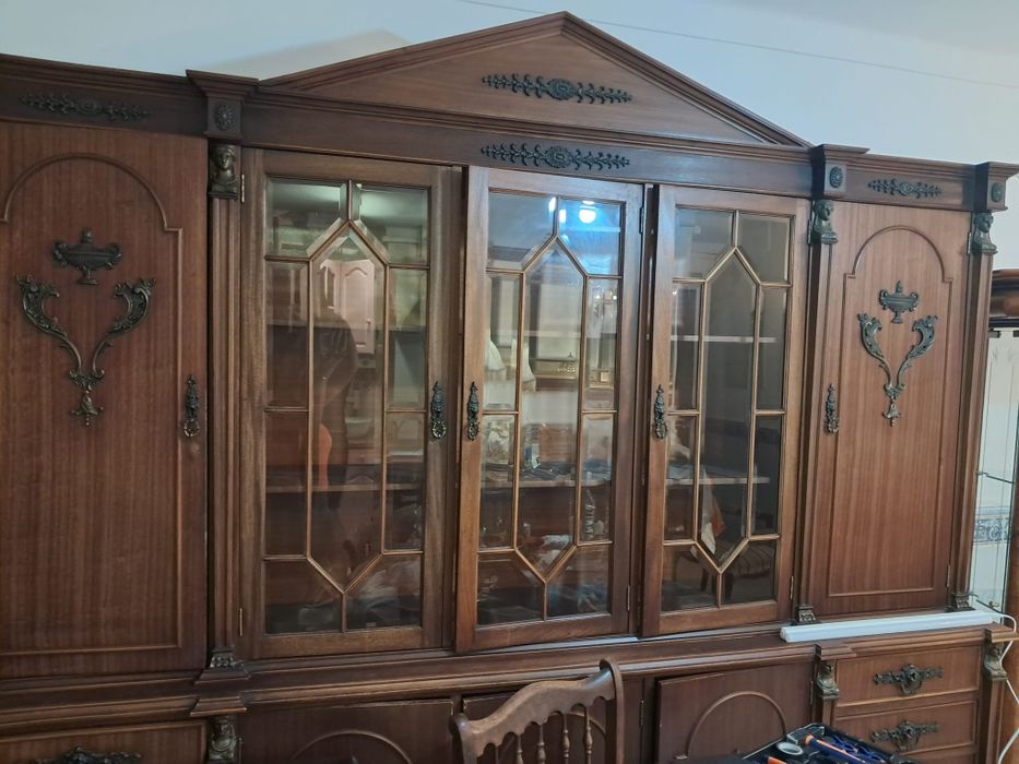 Armário louceiro estilo vintage
