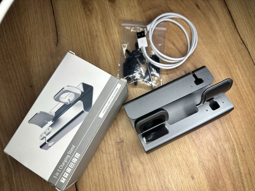 Podstawka ładująca 3 w 1 do Apple Watch/iPhone