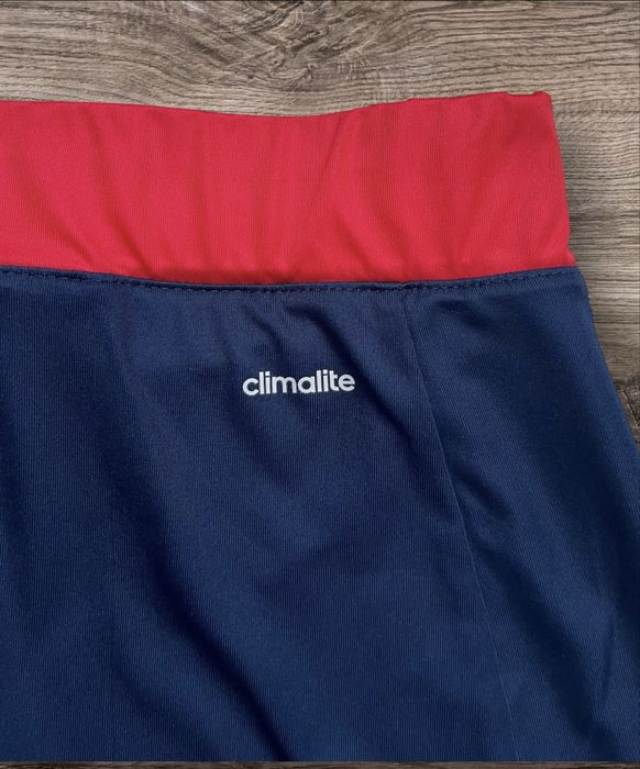 Спортивна спідниця-шорти ADIDAS оригінал 7-8 років