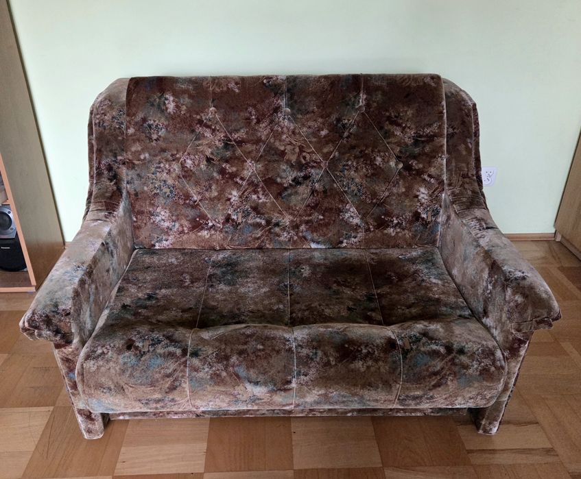 Kanapa rozkładana dwuosobowa