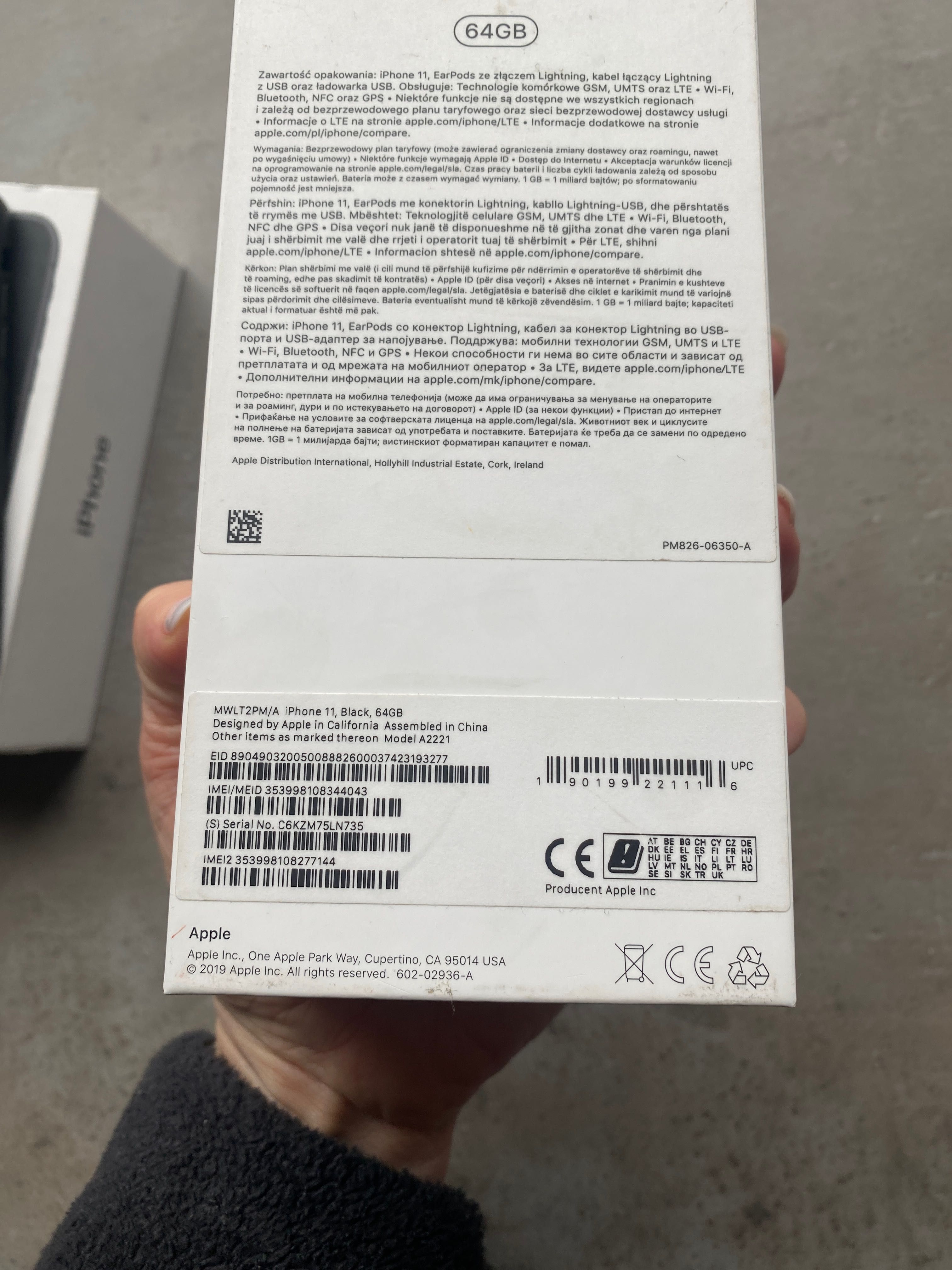 iPhone 11 64GB plus akcesoria - komplet