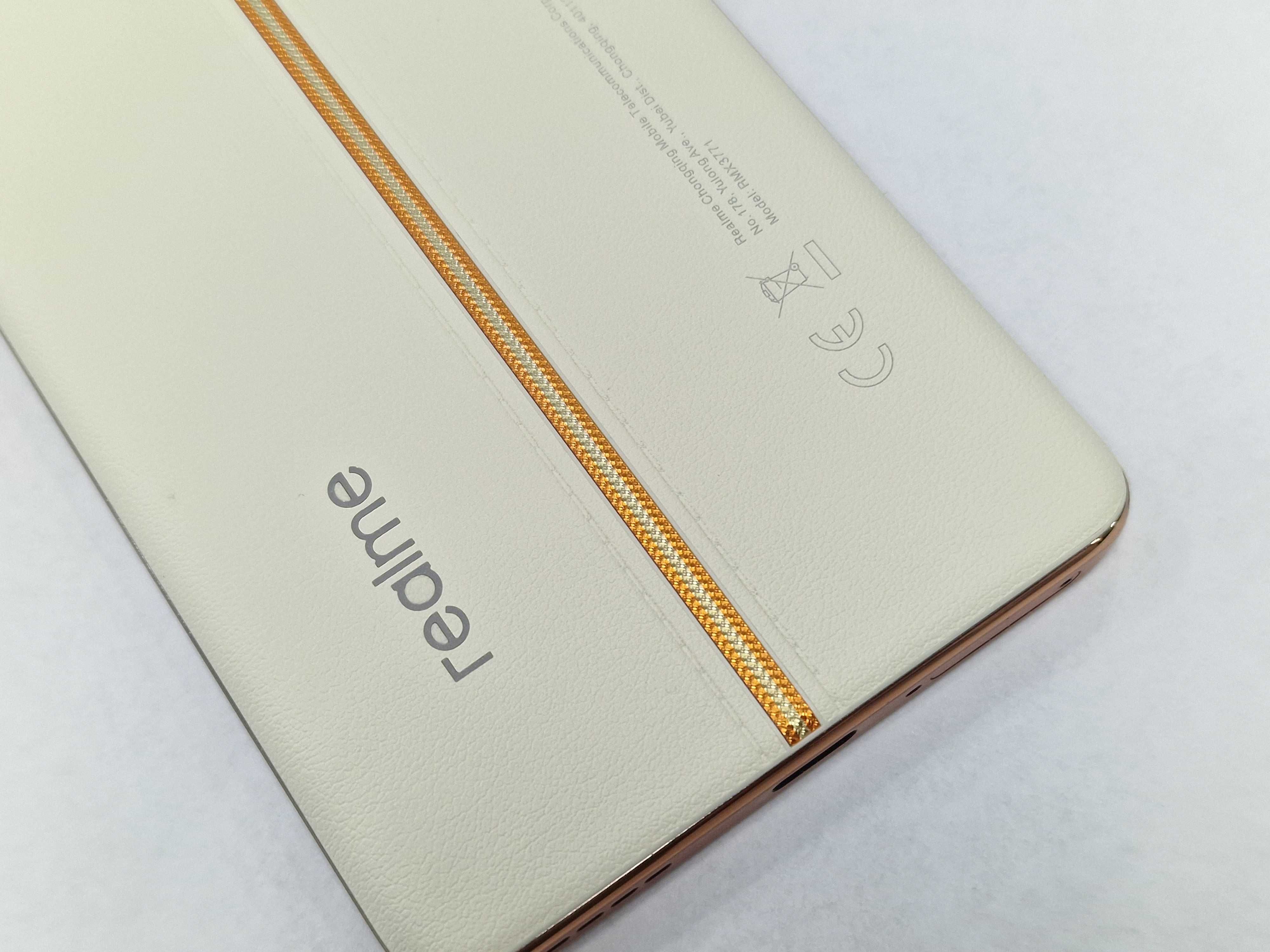 Realme 11 PRO 5G Dual SIM/ 8GB/ 256GB/ Sunrise Beige/ Grade A- + ładow