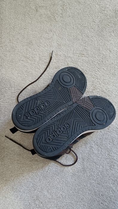 Adidas Mid inverno tamanho 42