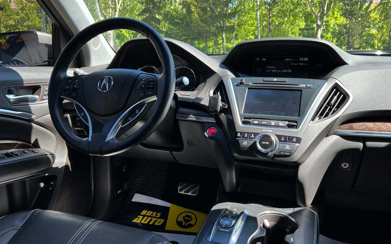 Acura MDX 2017 року