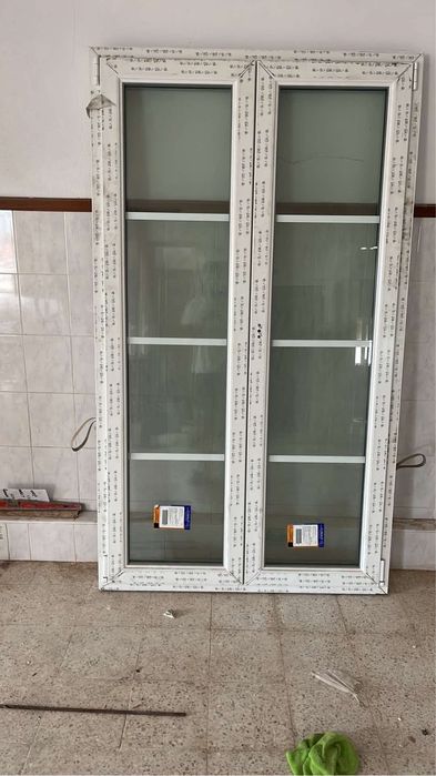 Janela pvc branca