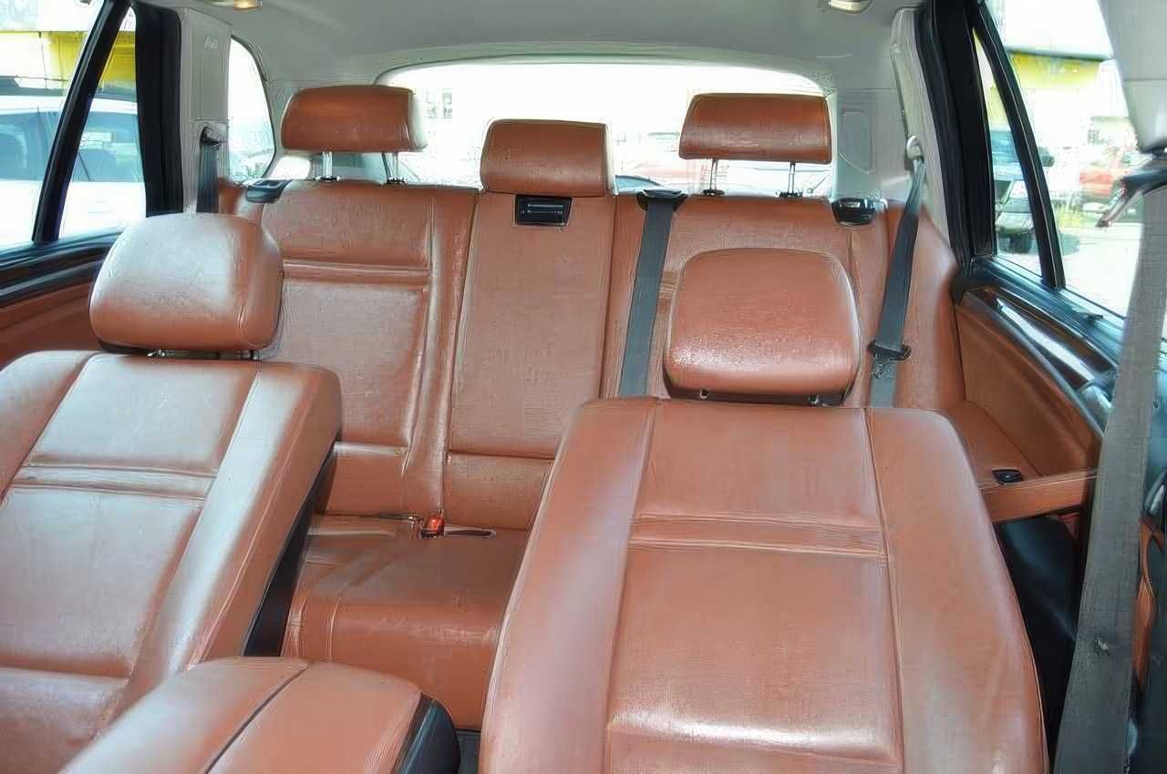 2013     BMW    X5