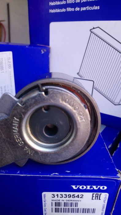 31339542 Volvo ролик натяжителя ремня грм (оригінал)