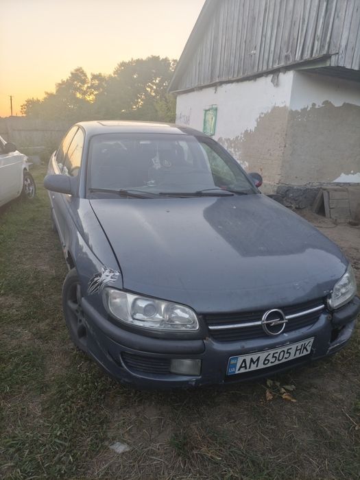 Продам Опель омега В.2.5 турбо дізель.двигун з бмв.