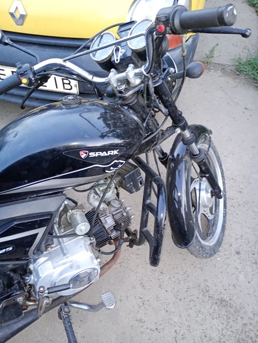 Продам мопед спарк 125