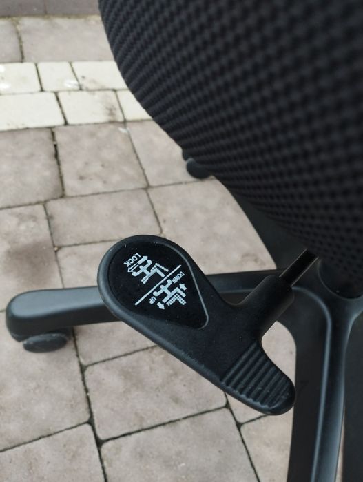 Крісло комп'ютерне/офісне