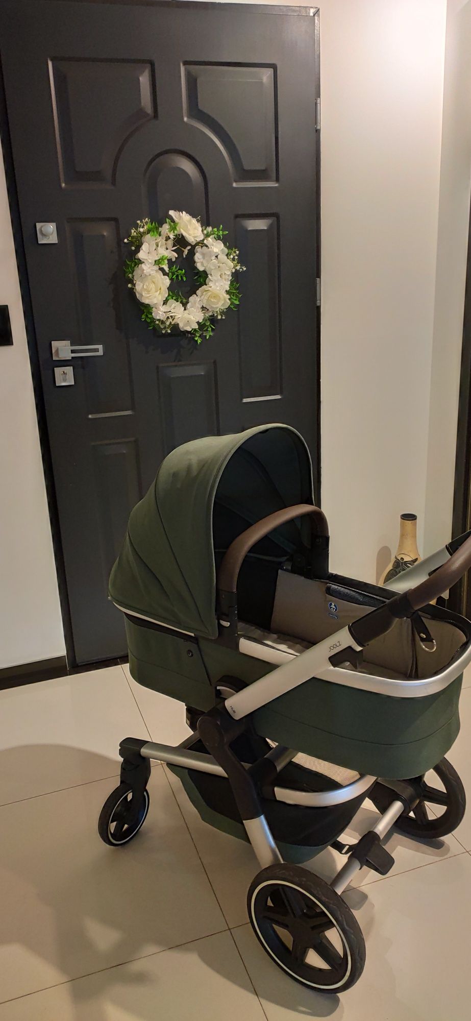 Wózek spacerowy z gondolą JOOLZ
