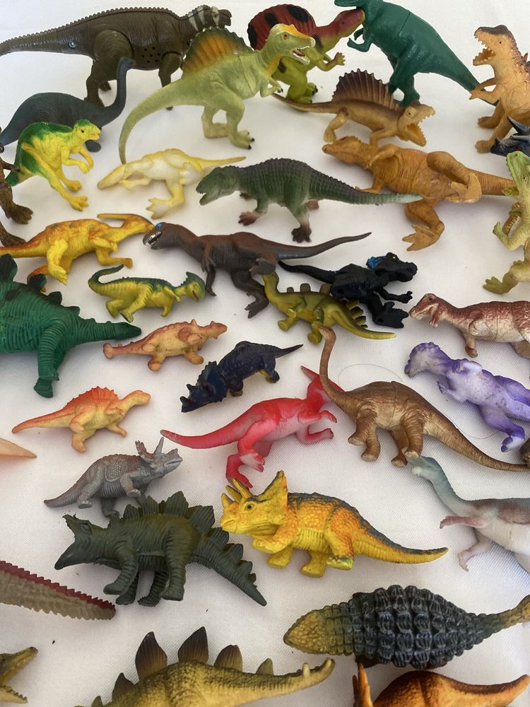 55 Dinossauros todos impecaveis