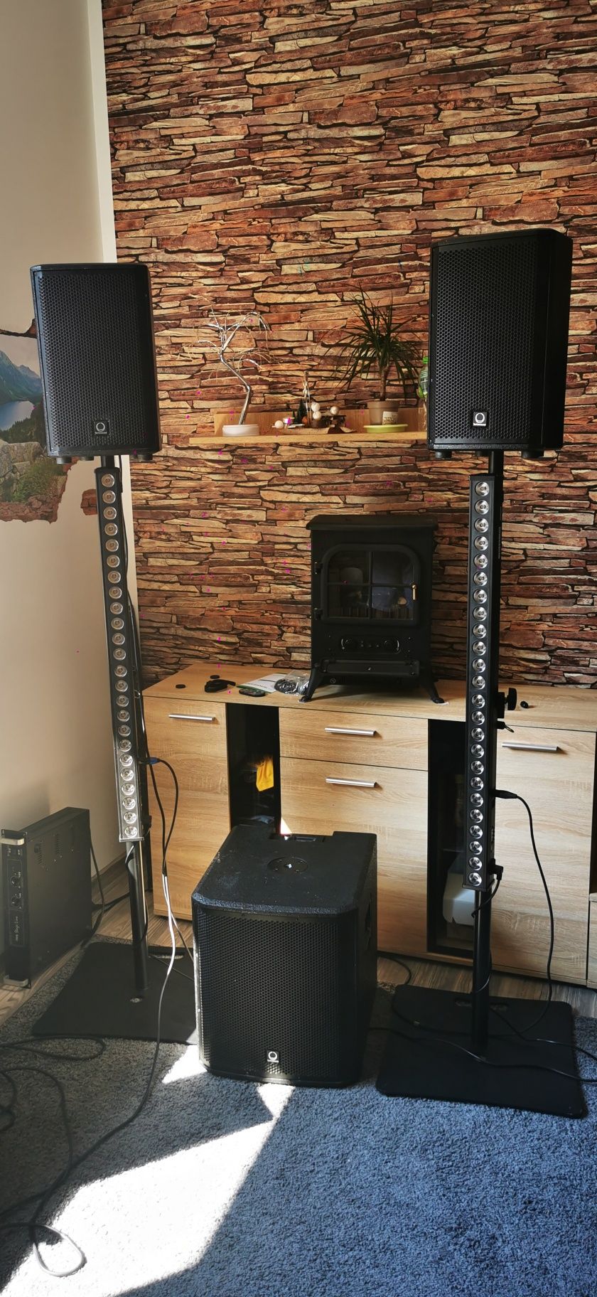 Nagłośnienie estradowe Turbosound subwoofer ip12b + 2 kolumny BT