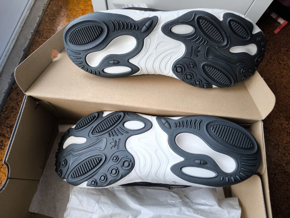 Adidas Oznova - originais 44 2/3