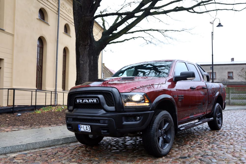 Dodge RAM Warlock 5.7 Hemi kamper zarejestrowany 2021 przebieg 45 tyś