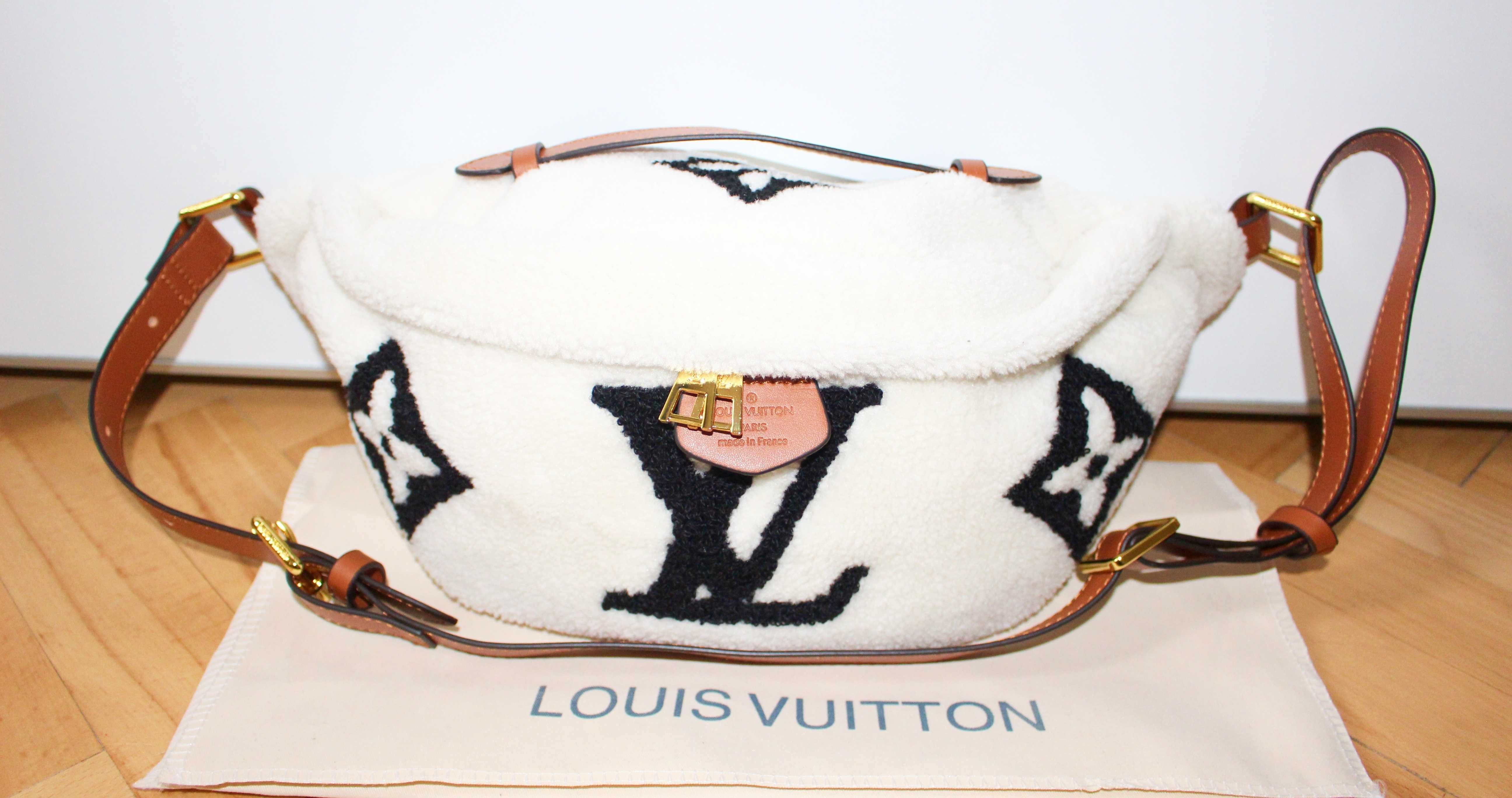 Nerka Louis Vuitton Bumbag