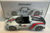 Porsche 918 Spyder Martini 2013 Minichamps 1:18