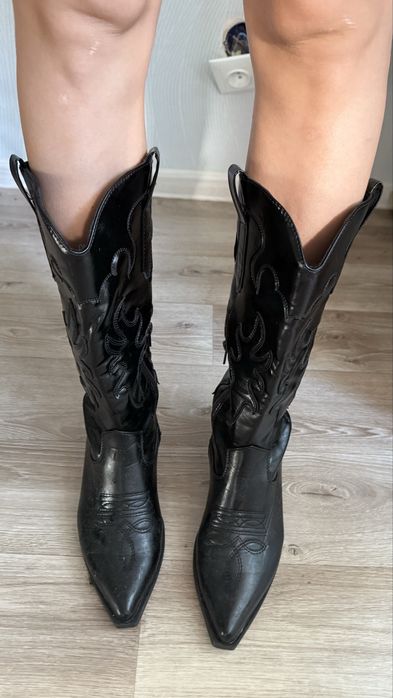 Сапоги козаки стильные