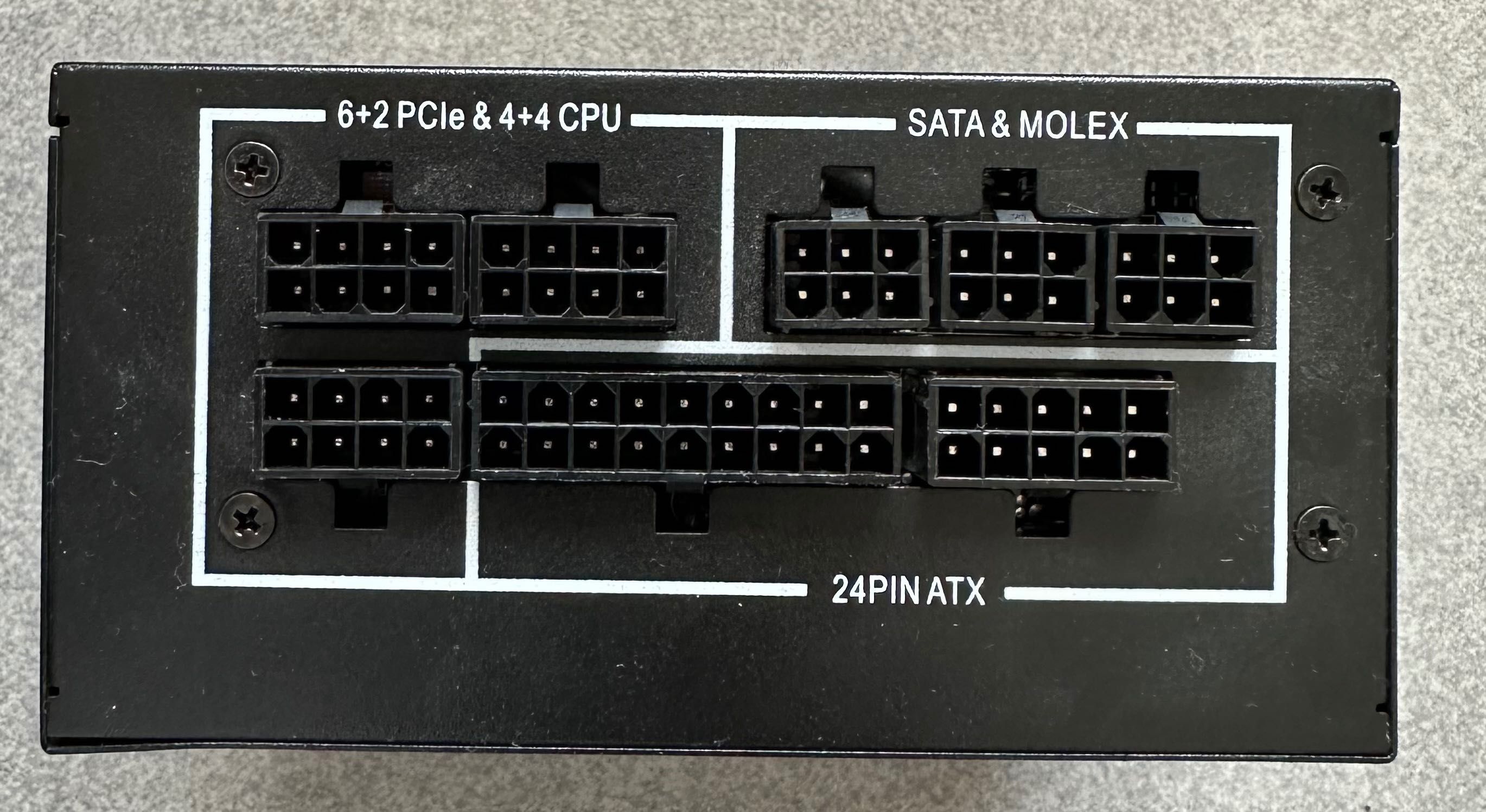 Chieftec CSN-550C 550W SFX 80+ Gold - Kompaktowy, Cichy