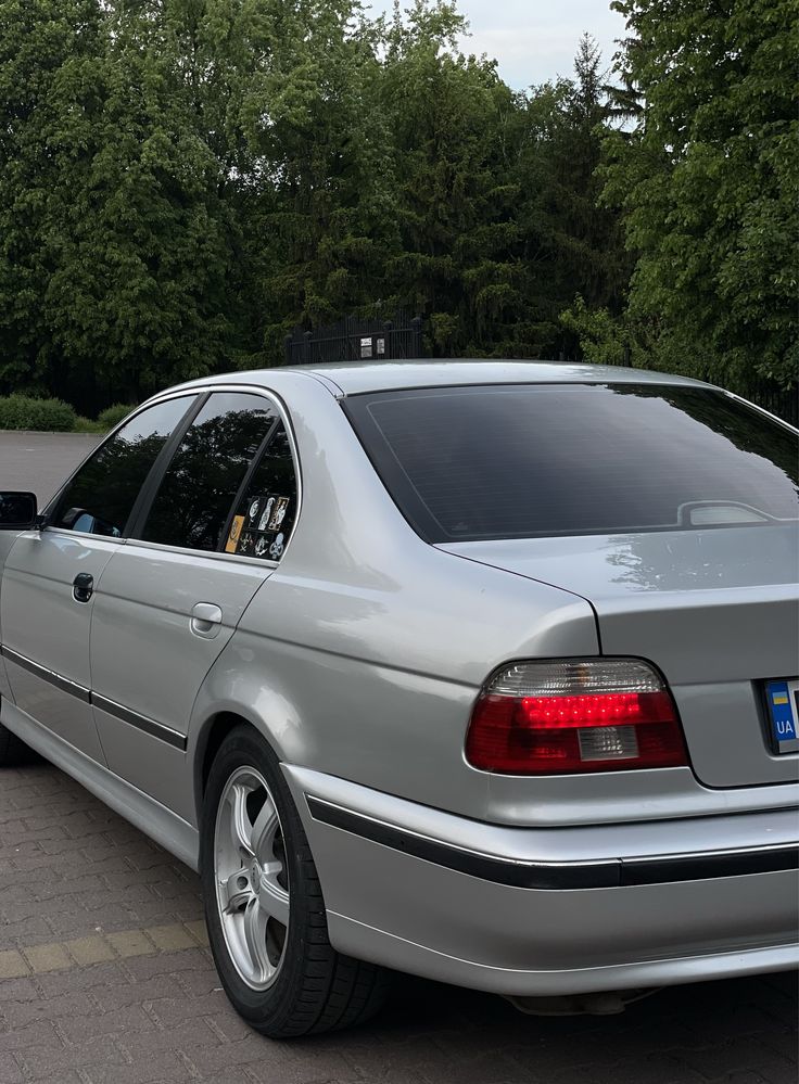 BMW E39 2000г 2.2 M54B22