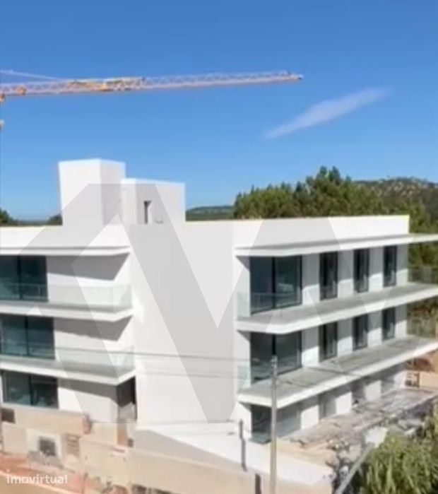 Pederneira | Nazaré :: Apartamento T3  com Terraços e Piscina no Rooft