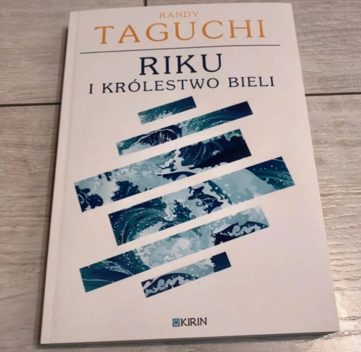 Riku i królestwo bieli Randy Taguchi książka Japonia Fukushima