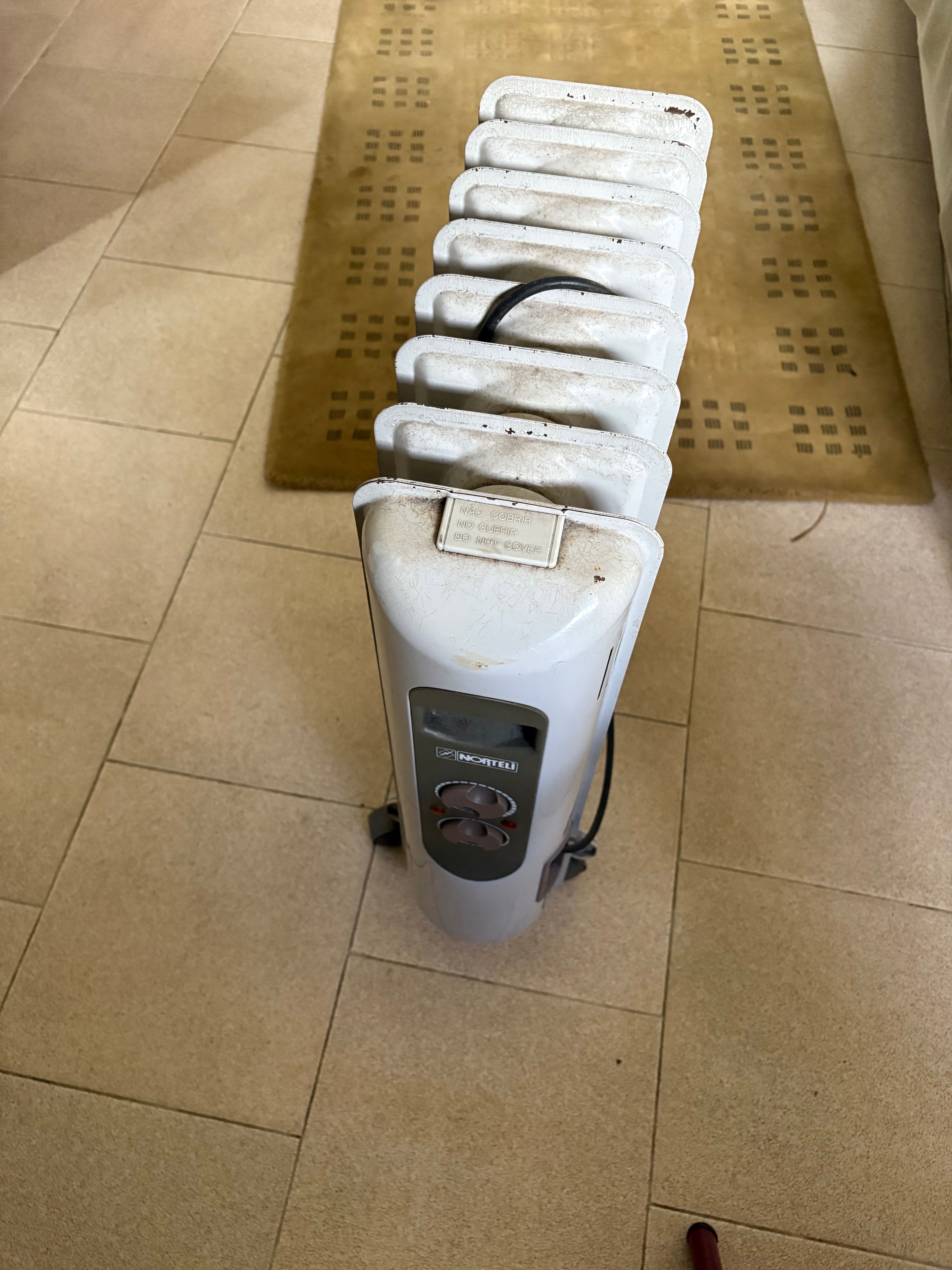 Aquecedor 1500w a funcionar